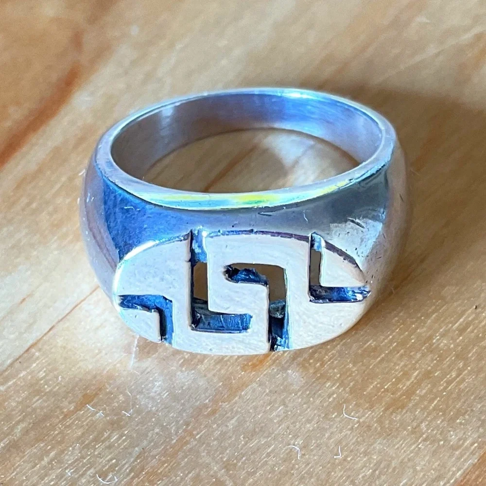 NWOT Sterling Silver 925 Greek Key Design Solid Ring Size US 7